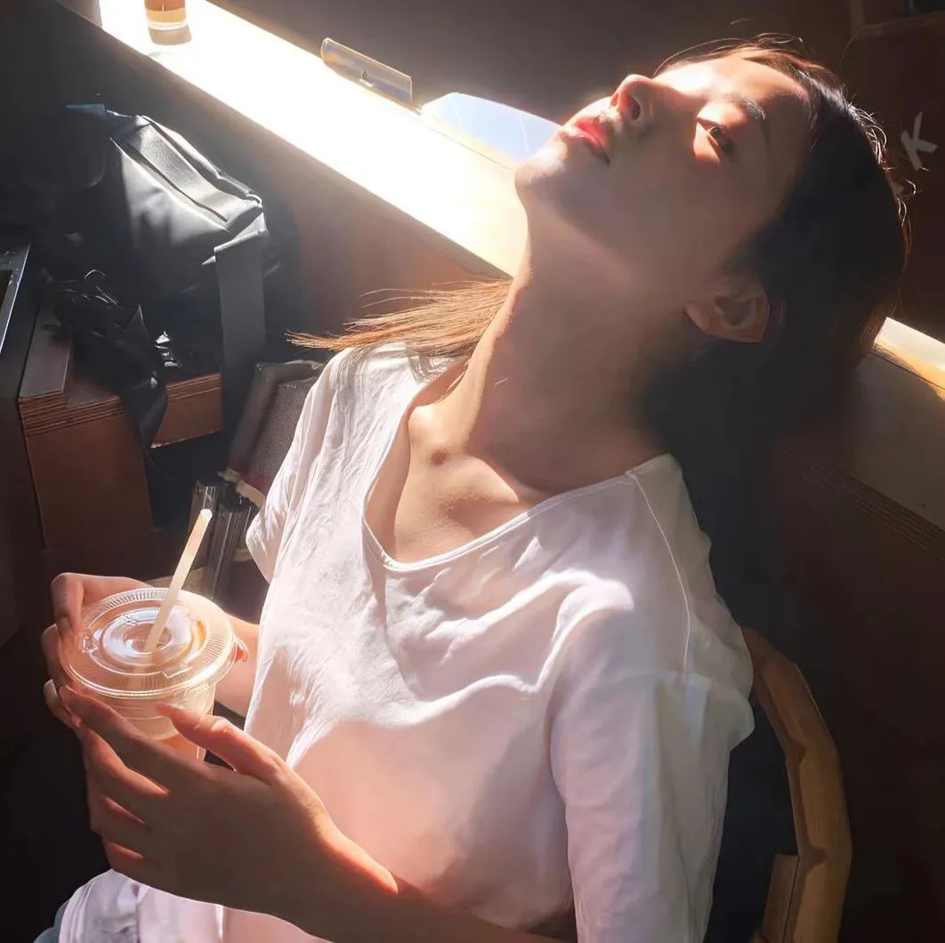 被老朱砍头就能回现代